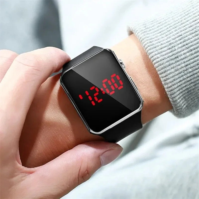 MOONBIFFY WATCH